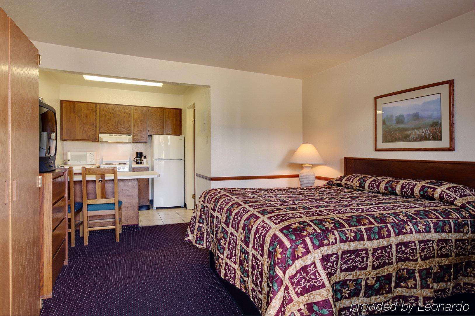 Amerihome Inn & Suites Houston Airport North Habitación foto