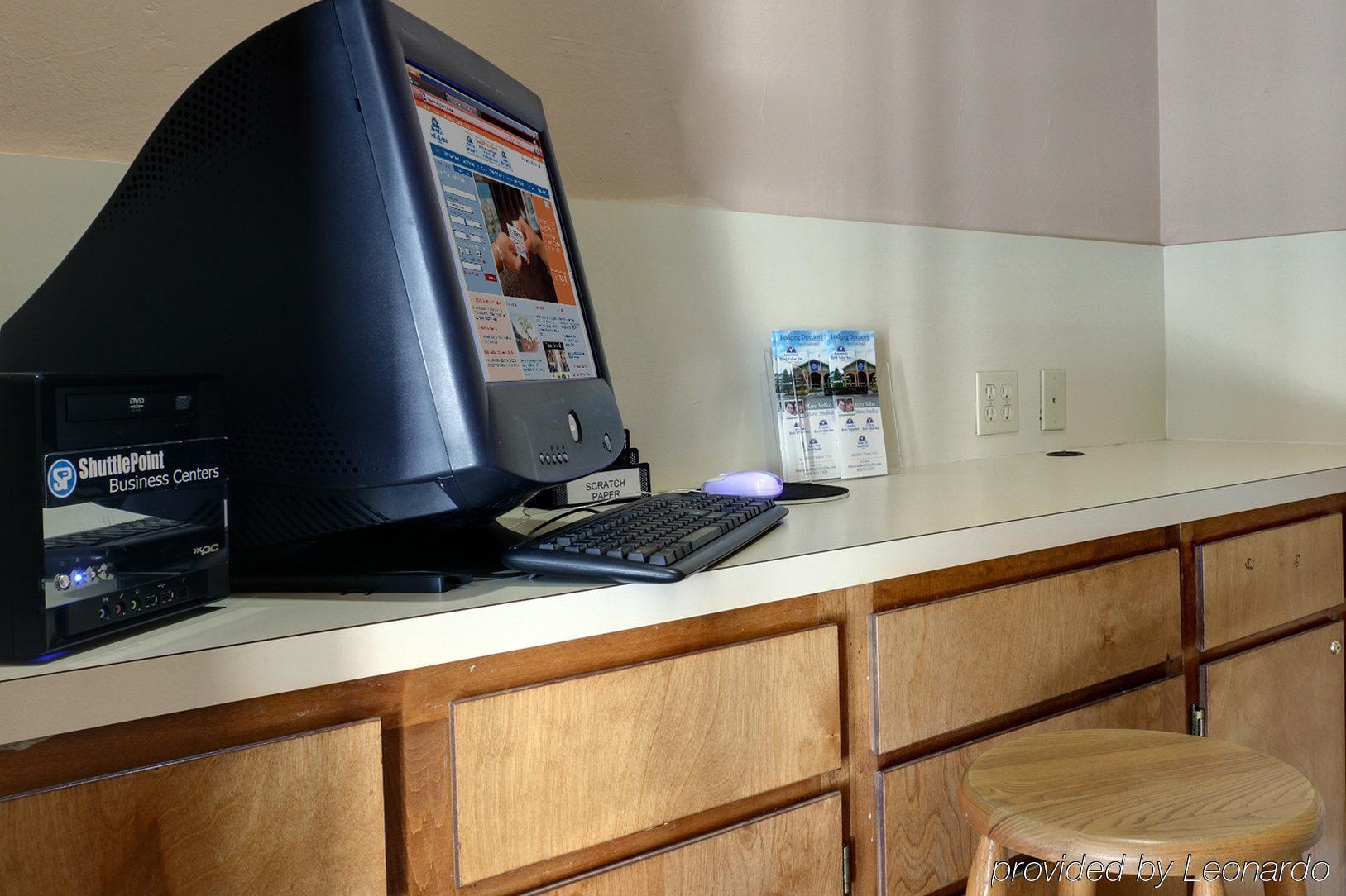 Amerihome Inn & Suites Houston Airport North Facilidades foto